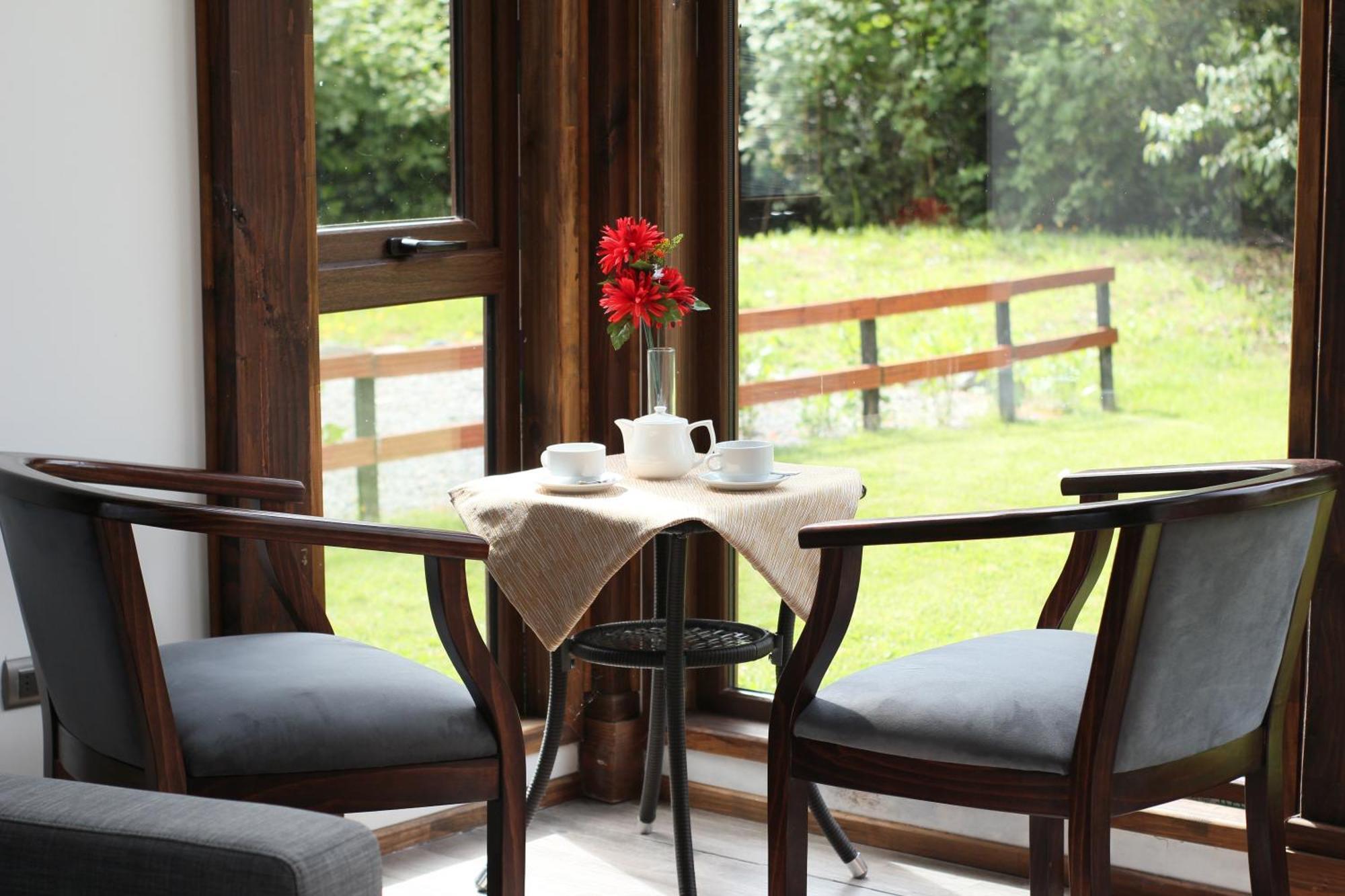 לה אנסנדה Entre Volcanes Lodge מראה חיצוני תמונה